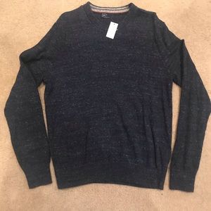 Men’s Gap crewneck sweater. NWT